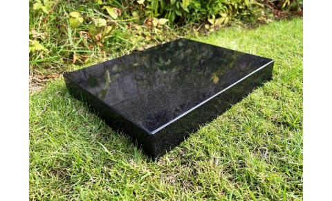 Granite Memorial Tablet | 375 X 300 X 50MM | 15" X 12" X 2"